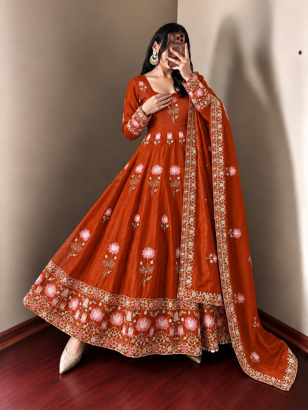 READY TO WEAR GOWN IN FENDY SILK FABRIC